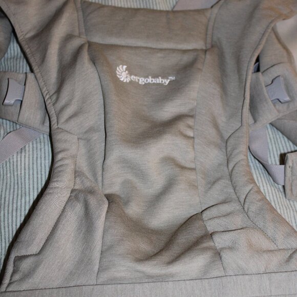 Ergobaby Other - NWOT Ergobaby Embrace Newborn Carrier
